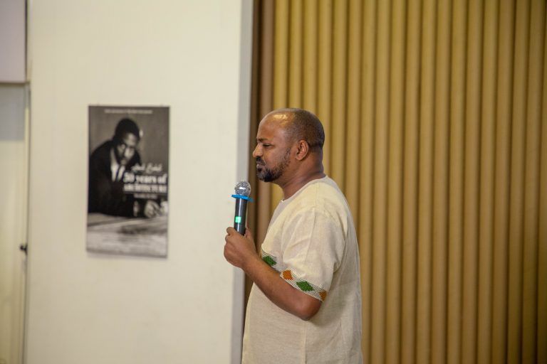 home page 03_chage the ceiling picture